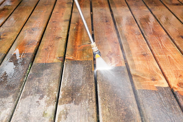 Why Choose Our Certified Pressure Washing Experts for Your Project Needs in Carlisle, OH?